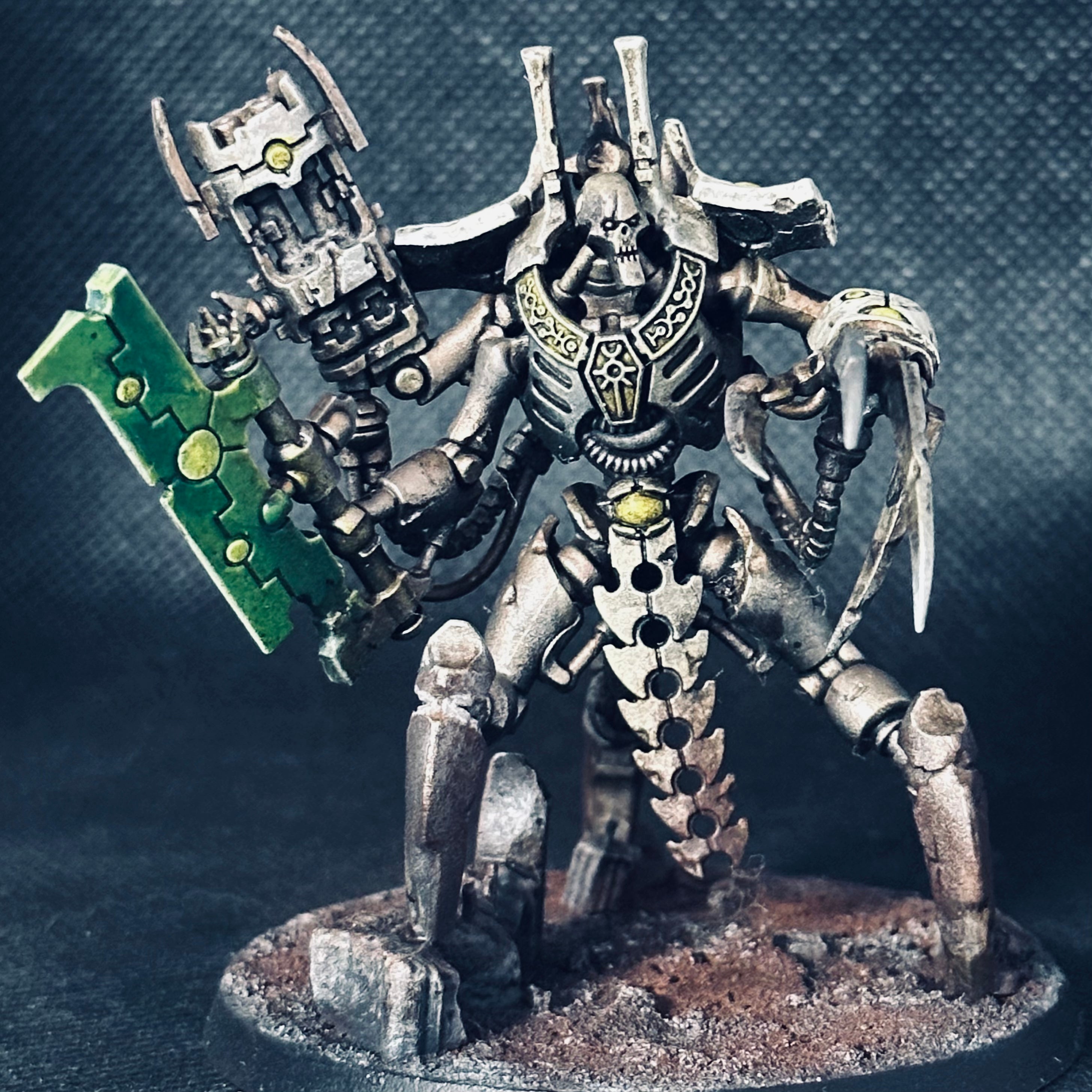 GW - Necron - Grand Elite - env. 75 mm
