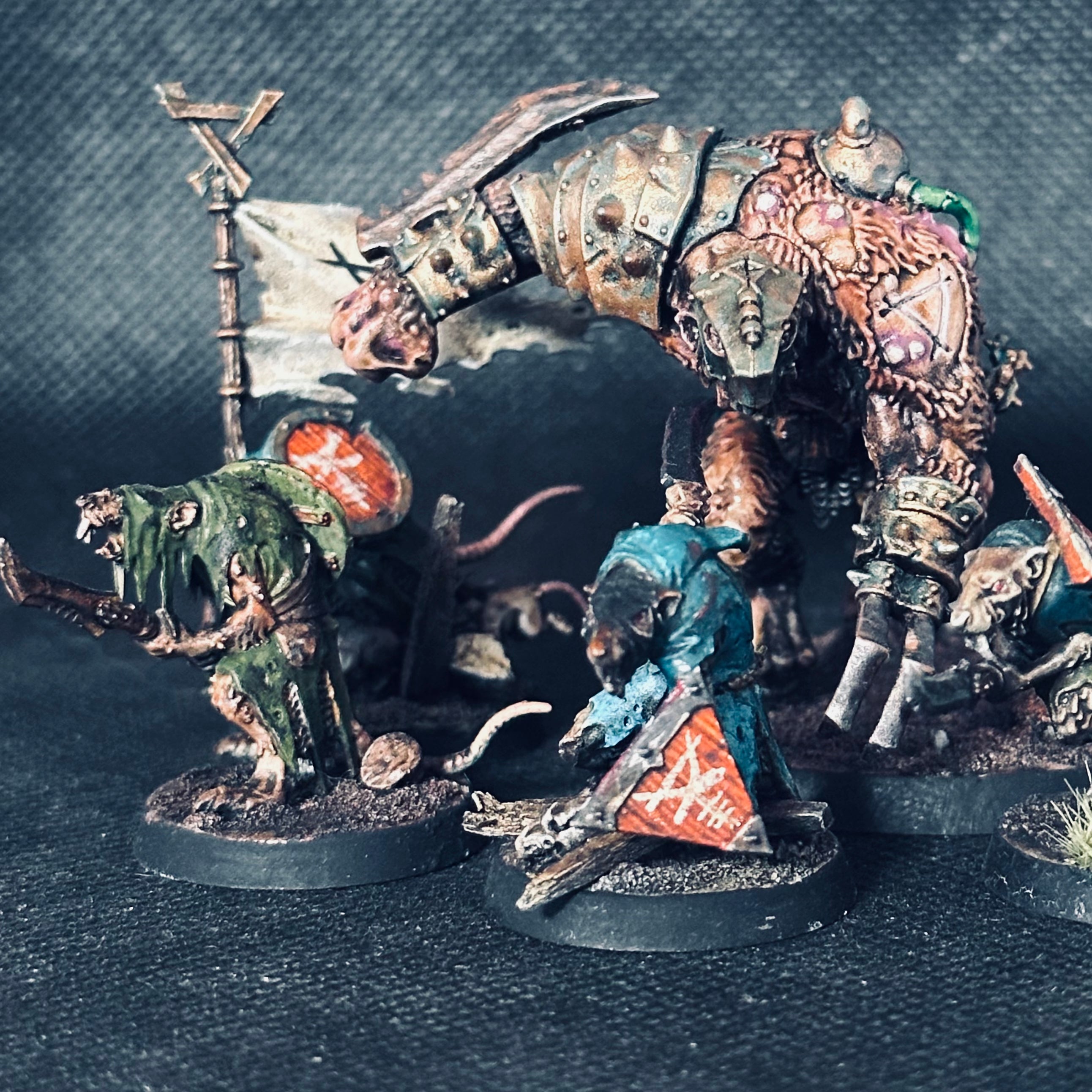 GW - Skavens [4 private env 30 mm et 1 Elite env 40 mm]