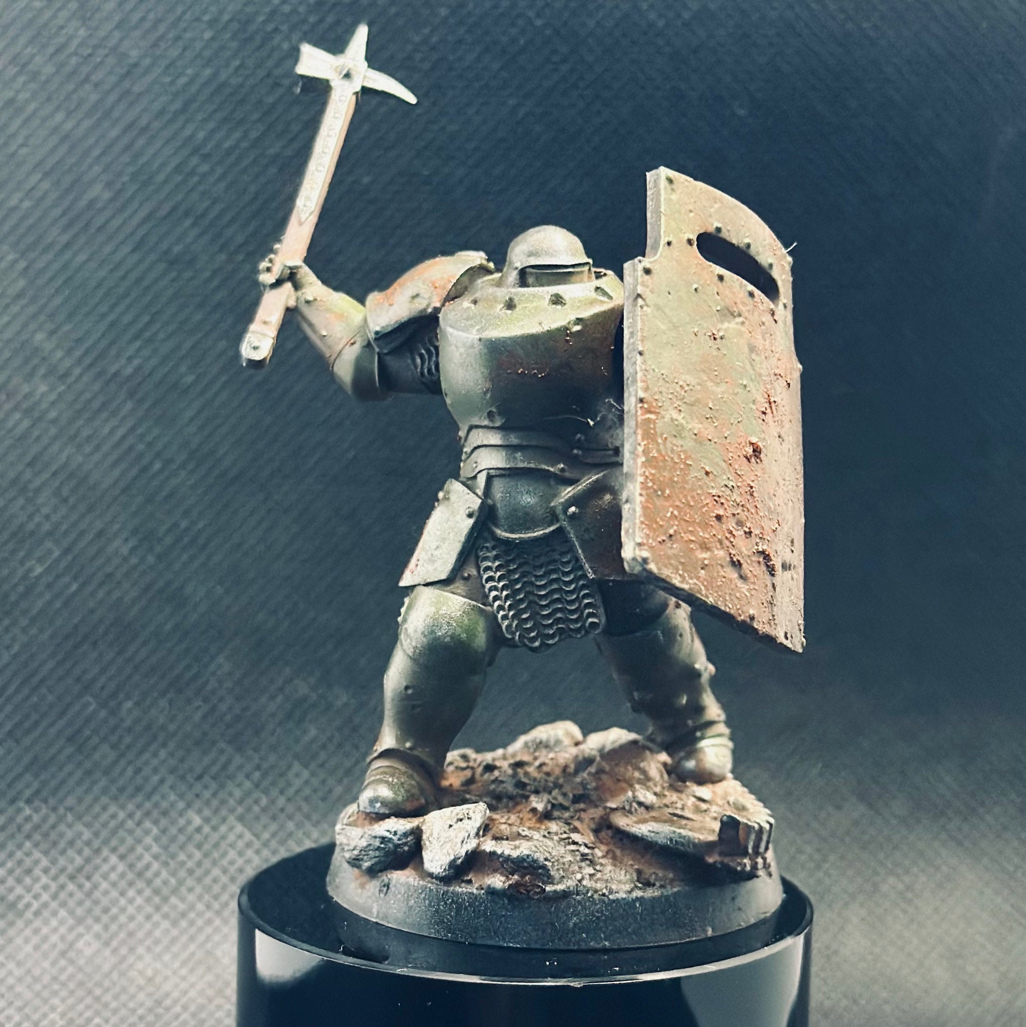 Elite - TC - Mechanised Heavy Infantry with hammer and shield